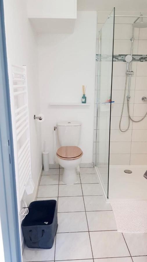 Apartmán Le First Auversois Charmant Studio Avec Jardinet Exteriér fotografie